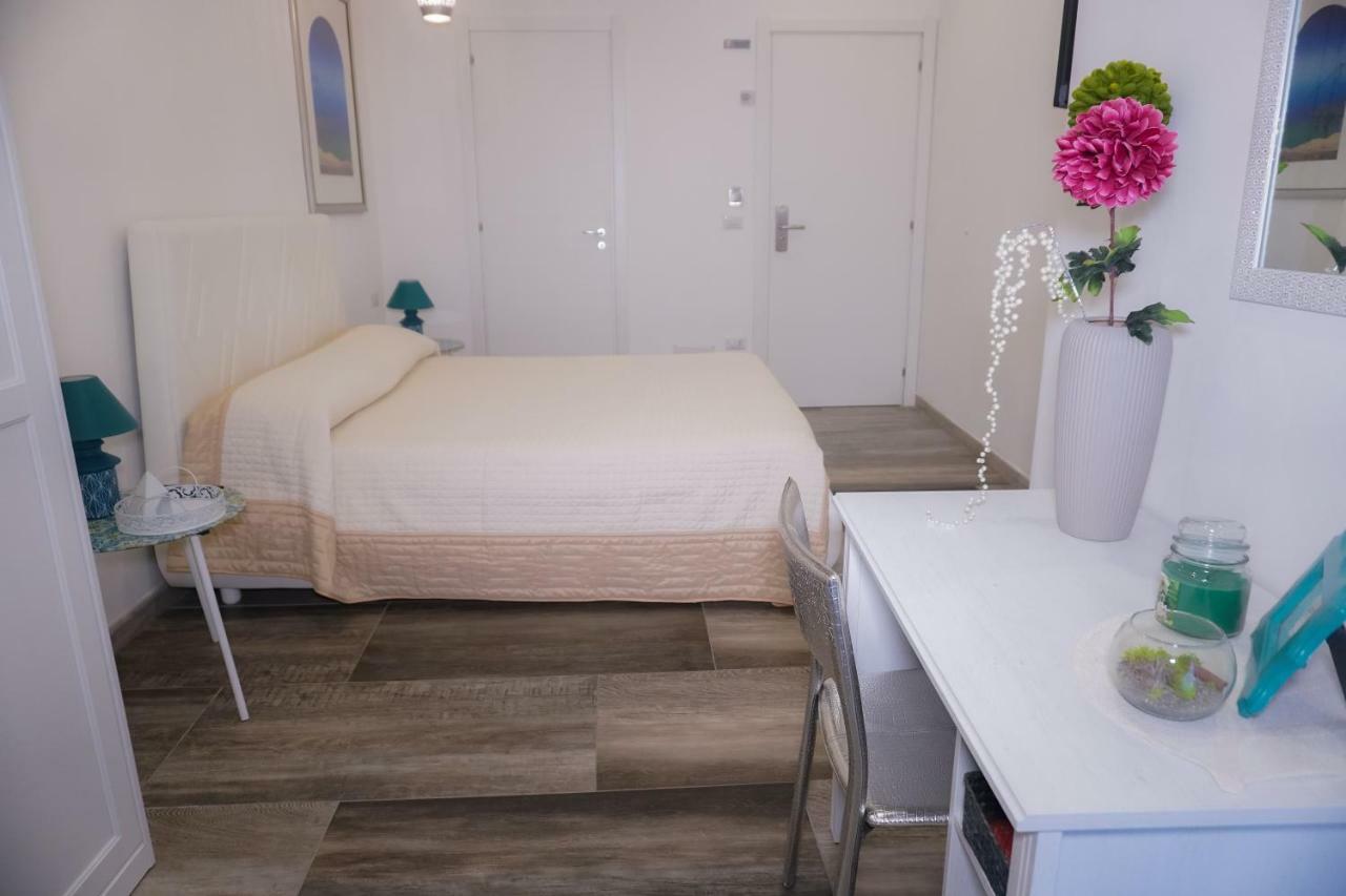 Aleandre Bed & Breakfast Foggia Dış mekan fotoğraf
