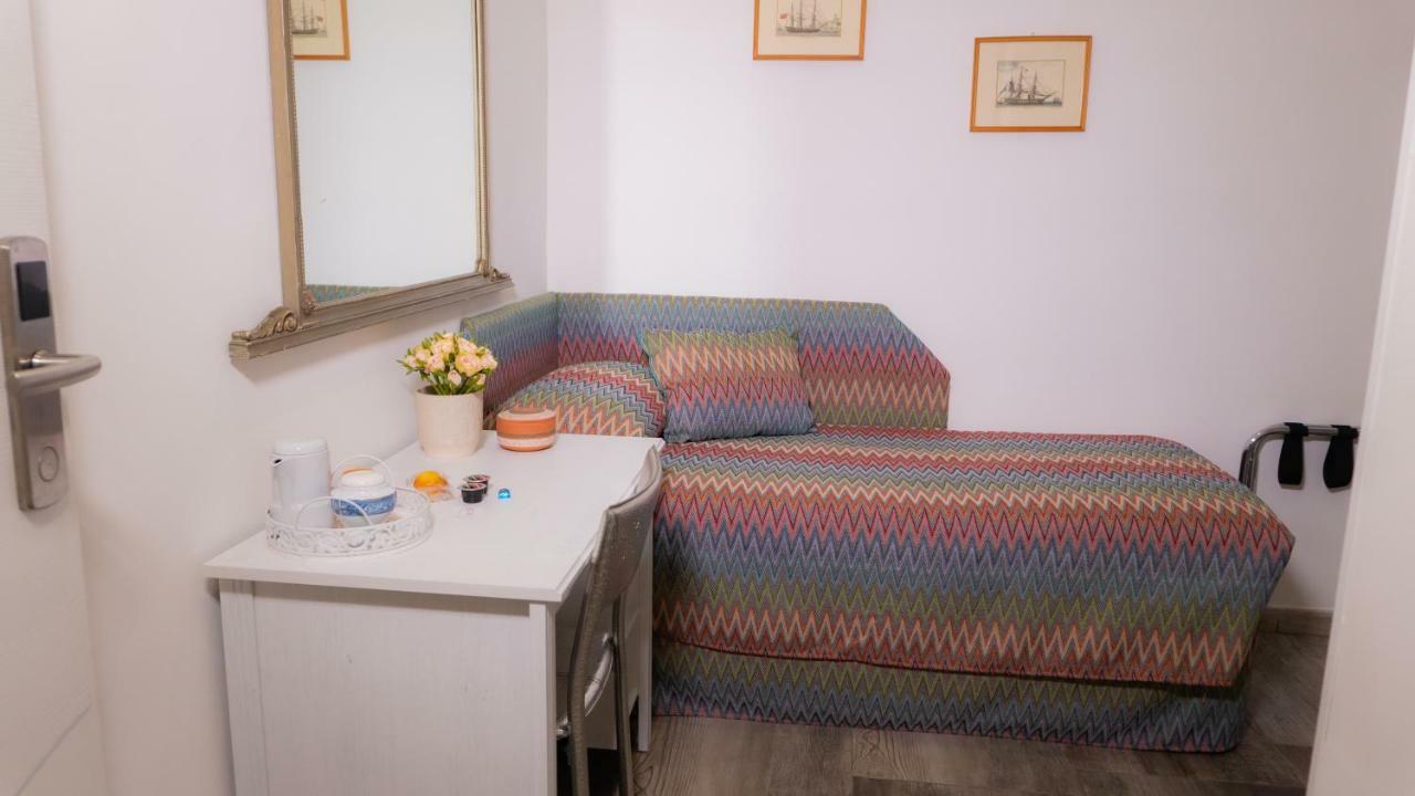 Aleandre Bed & Breakfast Foggia Dış mekan fotoğraf